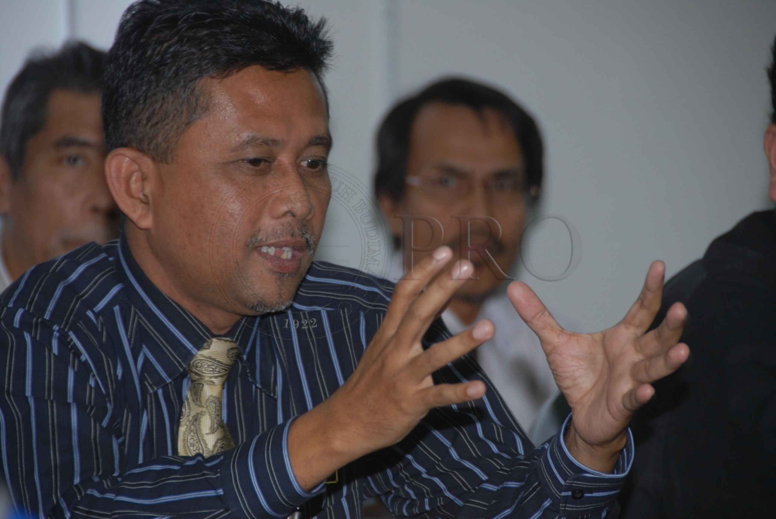 PRO 14 01 SEKOLAH FBA 8125